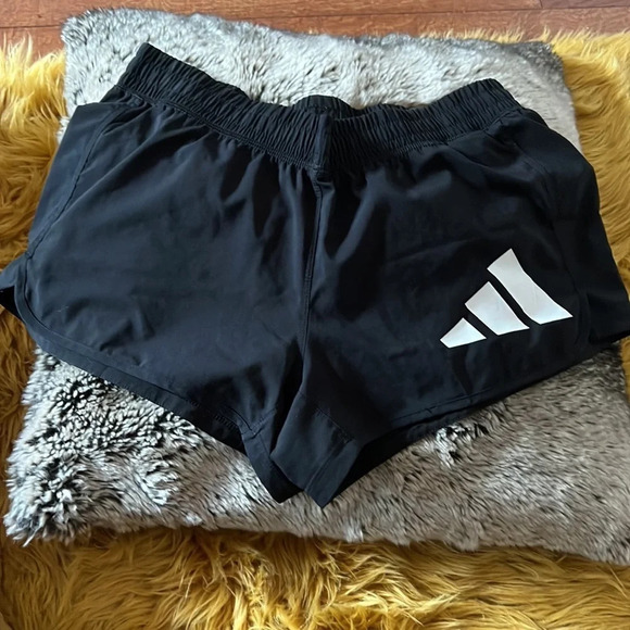 Addidas prime green Pacer Running  shorts Sz M - Picture 9 of 14